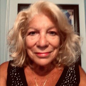 Meet your Posher, Sheila